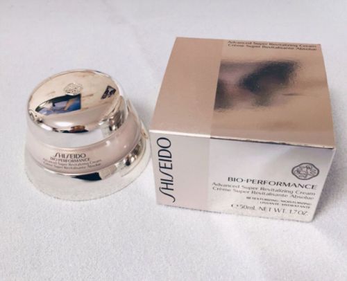 护肤品推荐聚焦抗皱前沿开启无皱征程j9九游会(中国)网站抗老去皱纹(图5)