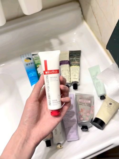 第一名分享精致女孩最爱的五款护手霜j9九游真人游戏第一品牌护手霜推荐(图7)